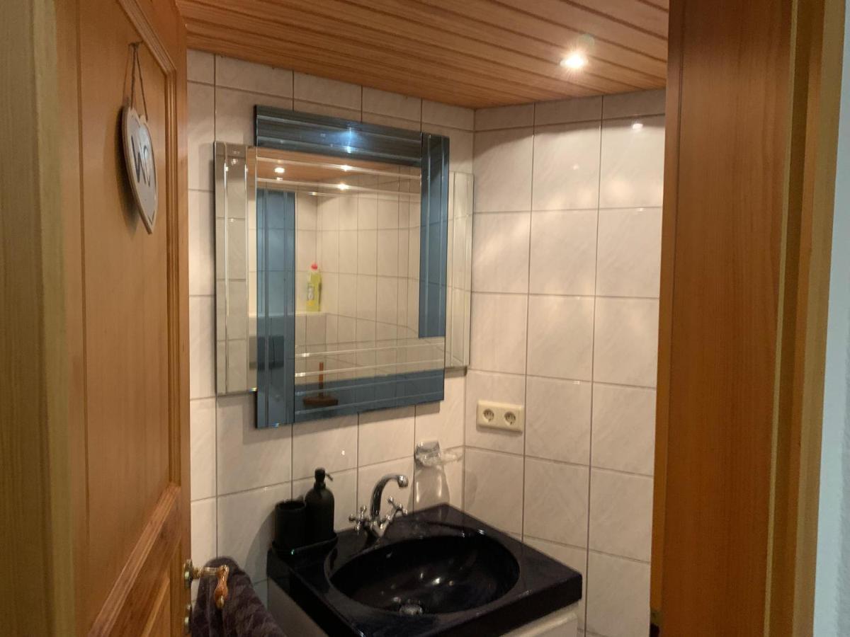 Km Apparts 2 Wesel Bagian luar foto